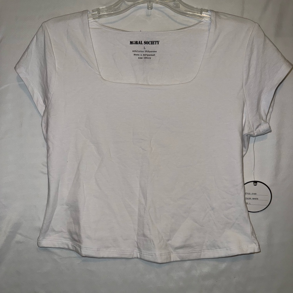 White Fitted Crop T-Shirt with Short Sleeves